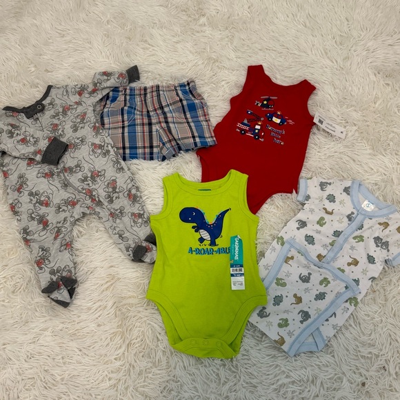 ❤️Baby 3 Month Clothing Bundle - Picture 1 of 1